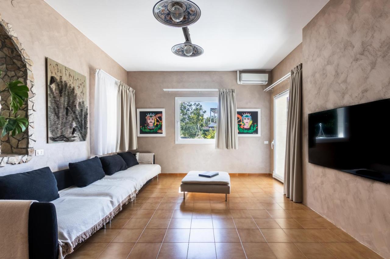 Dream House Apartment Noto Ngoại thất bức ảnh